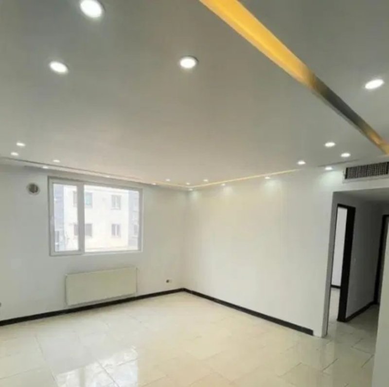 آپارتمان 75 متری دو خوابه در فاز 6 پرند14716840433