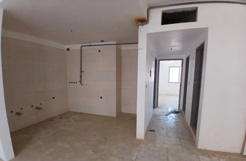 آپارتمان 82 متری دو خوابه در فاز 6 پرند14718340456