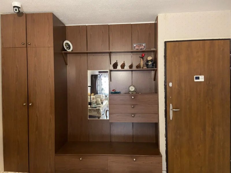 آپارتمان 175 متری سه خوابه در شهرک اکباتان تهران14719240464