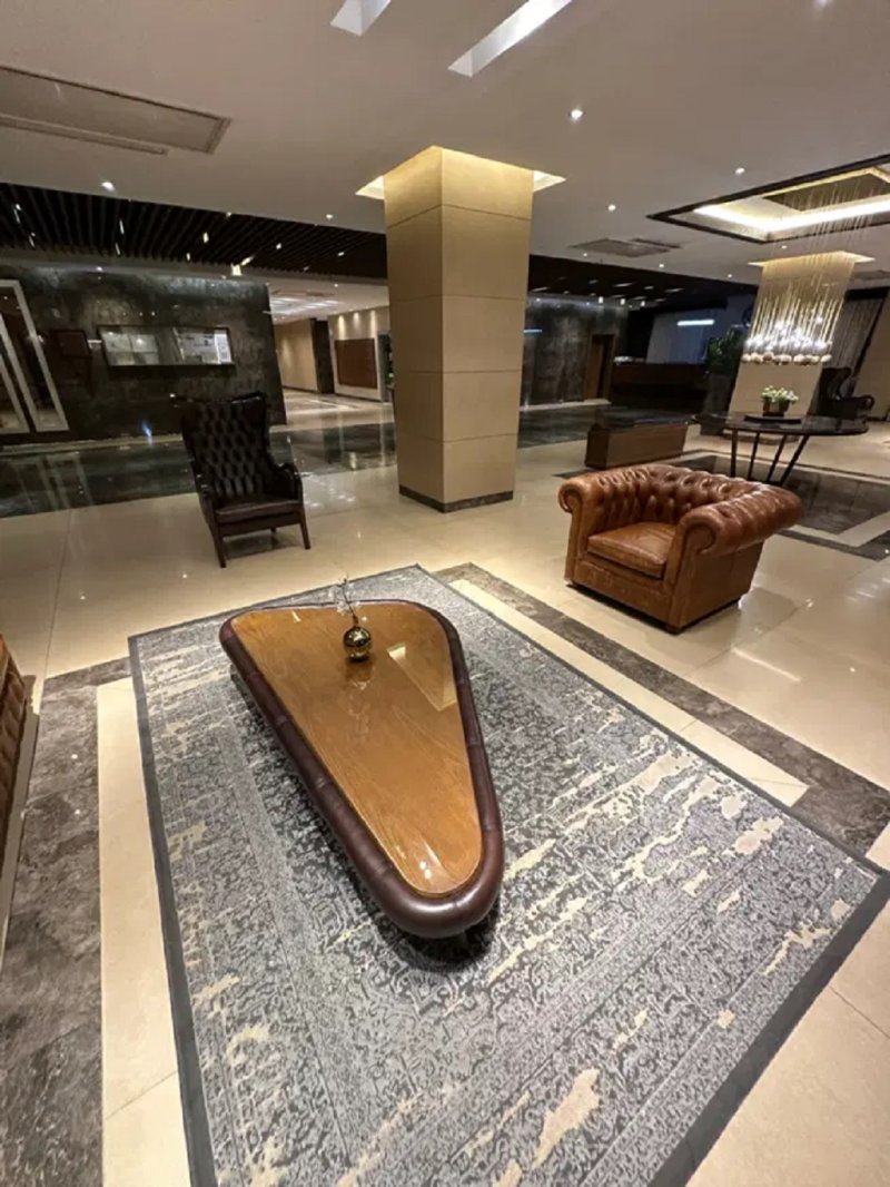 آپارتمان 155 متری سه خوابه در سعادت آباد تهران14719540469