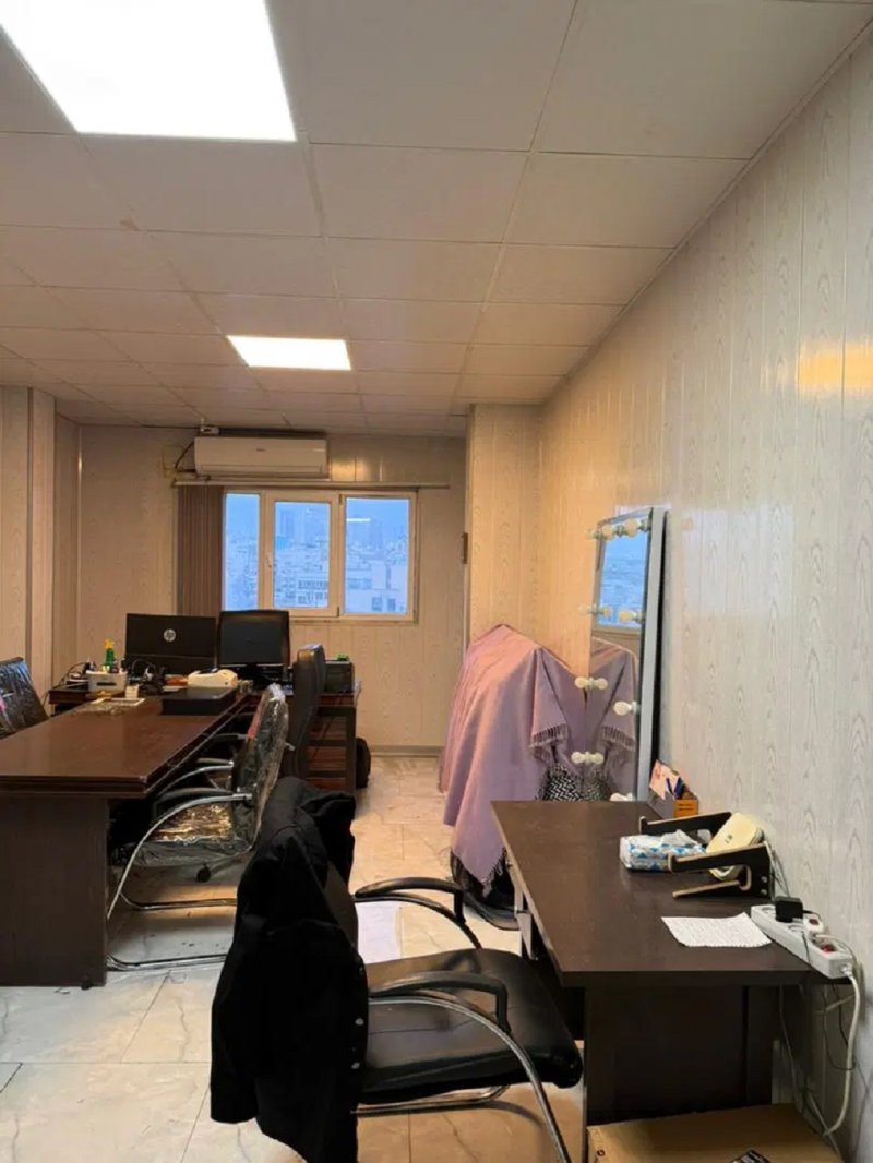 اداری 50 متری در آذربایجان تهران