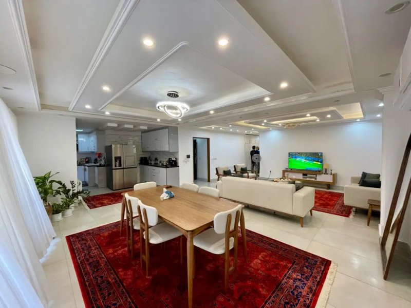 آپارتمان 180 متری سه خوابه در کمربندی شرقی ساری14734940561