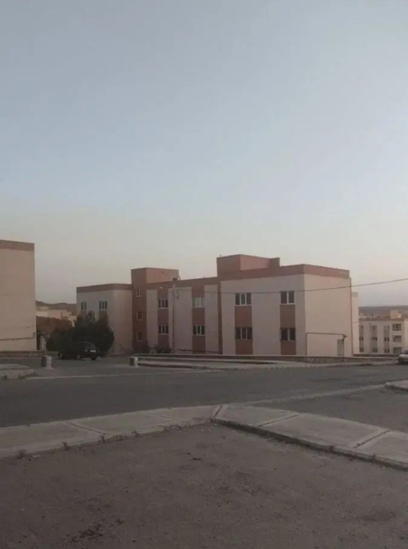 آپارتمان 65 متری یک خوابه در فاز 6 پرند14745440623