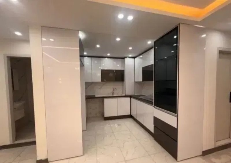 آپارتمان 84 متری دو خوابه در فاز 6 پرند14755040677