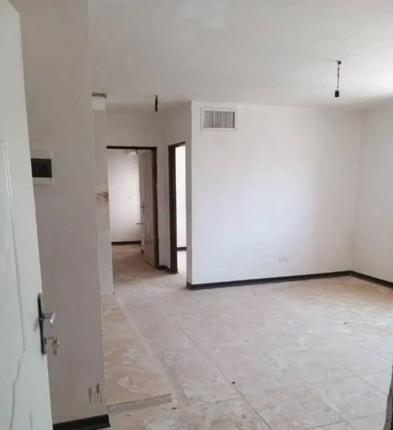 آپارتمان 85 متری دو خوابه در فاز 6 پرند14756540711
