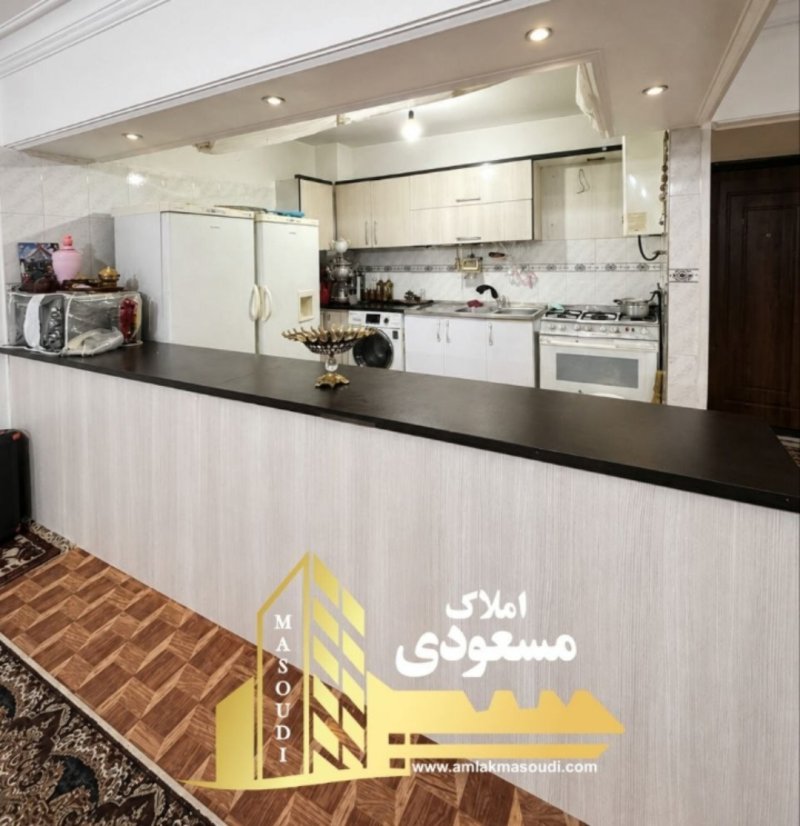 آپارتمان 96 متری دو خوابه در امیریه شهریار14757140718