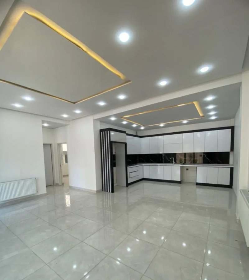 ویلا 180 متری دو خوابه در خشکبیجار رشت14758540768