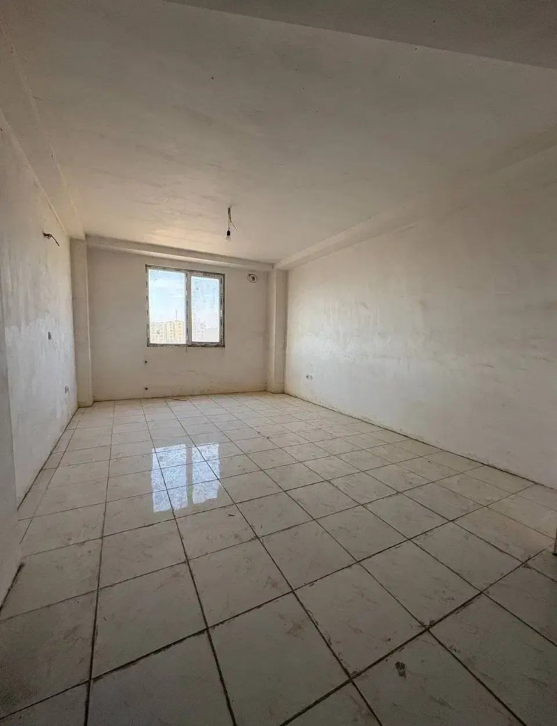 آپارتمان 84 متری دو خوابه در فاز 6 پرند14760340819