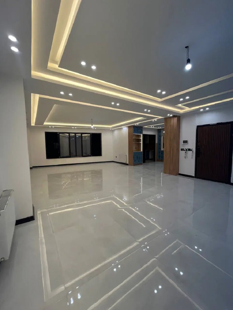 آپارتمان 172 متری سه خوابه در معلم رشت