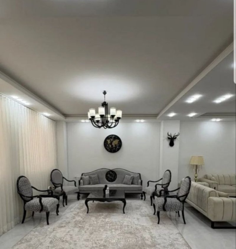 آپارتمان 140 متری سه خوابه در خیابان بهار سبزوار