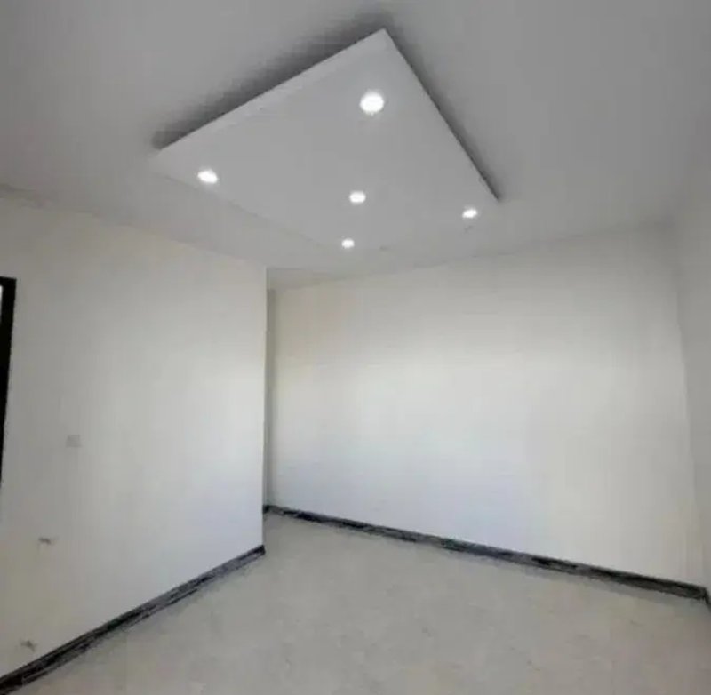 آپارتمان 76 متری دو خوابه در فاز 6 پرند