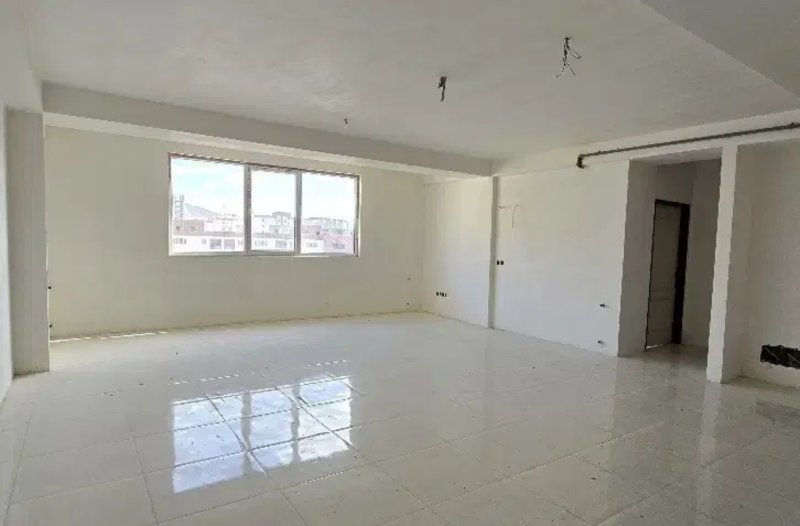 آپارتمان 76 متری دو خوابه در فاز 6 پرند14773340938