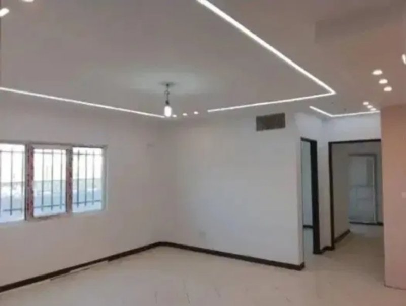 آپارتمان 78 متری دو خوابه در فاز 6 پرند14773440941