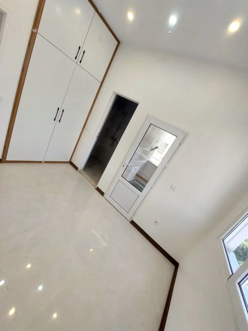 آپارتمان 130 متری سه خوابه در پونک تهران14775340984