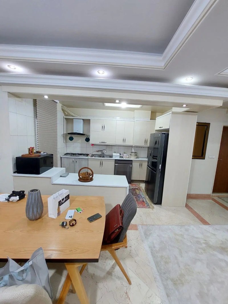 آپارتمان 95 متری دو خوابه در جنت آباد جنوبی تهران14775740993