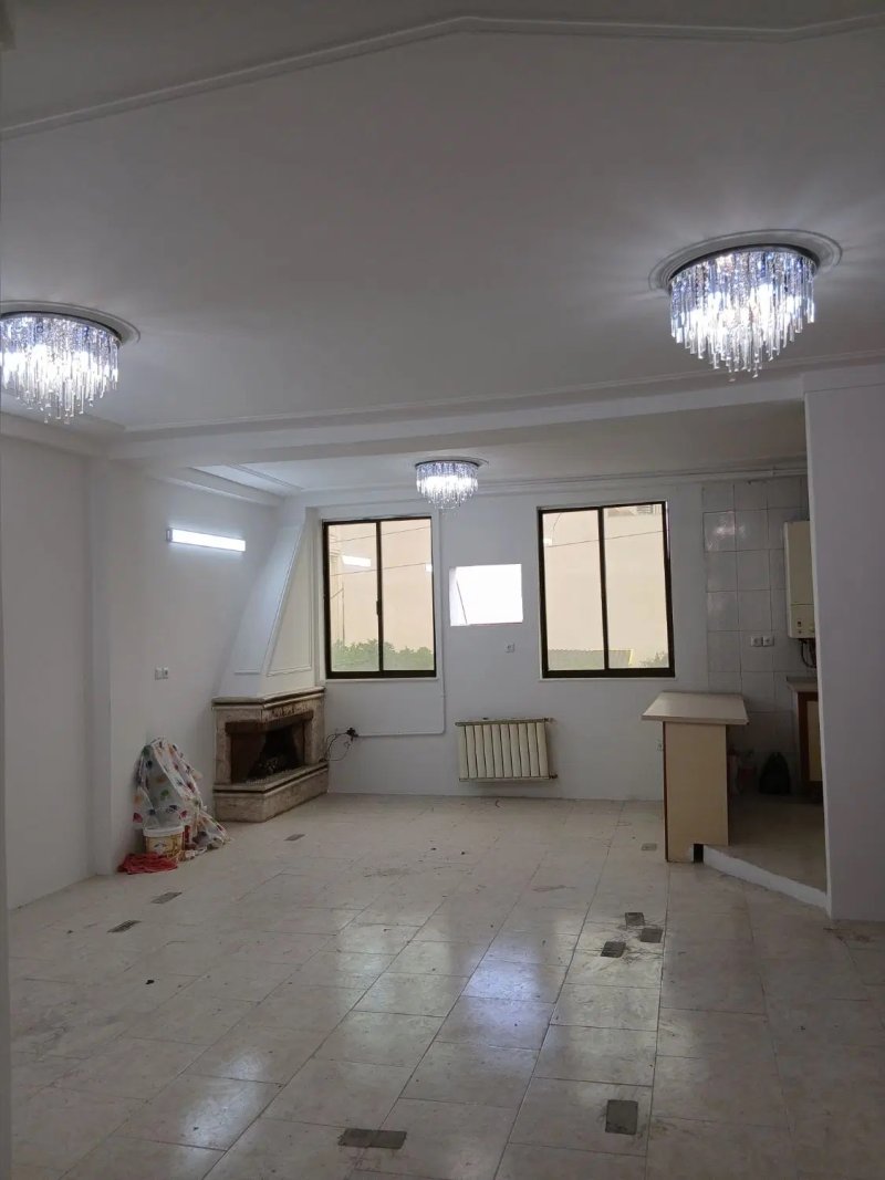 آپارتمان 97 متری دو خوابه در خیابان تهران قائم شهر14784341034