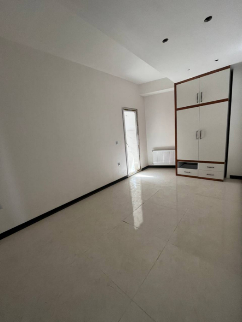 آپارتمان 260 متری چهارخوابه در نکا1264694106