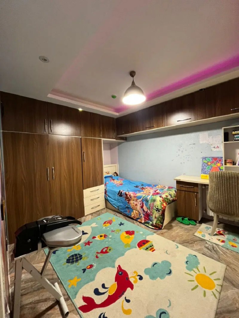 آپارتمان 200 متری سه خوابه در ساری14788941106
