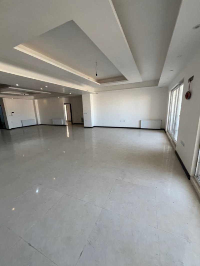آپارتمان 260 متری چهارخوابه در نکا1264694112