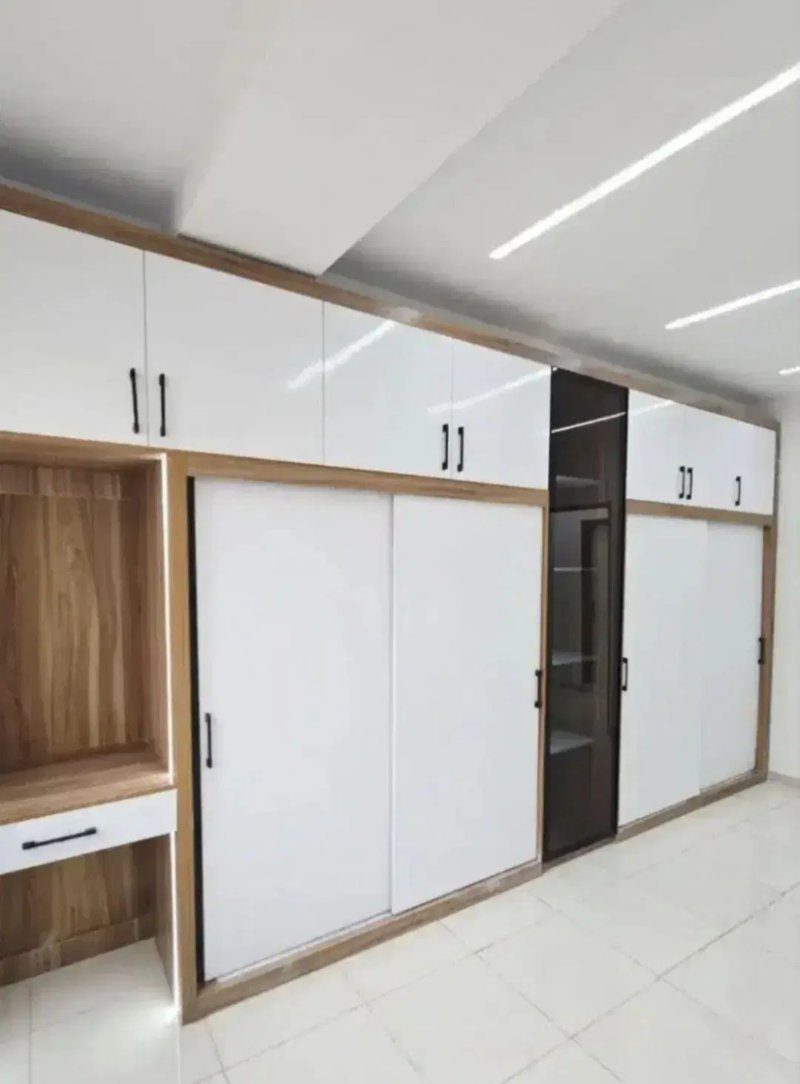آپارتمان 84 متری دو خوابه در فاز 6 پرند