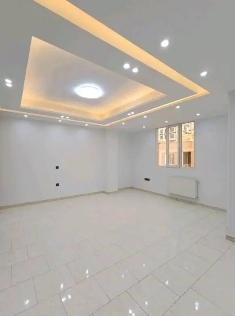 آپارتمان 84 متری دو خوابه در فاز 6 پرند14798941266