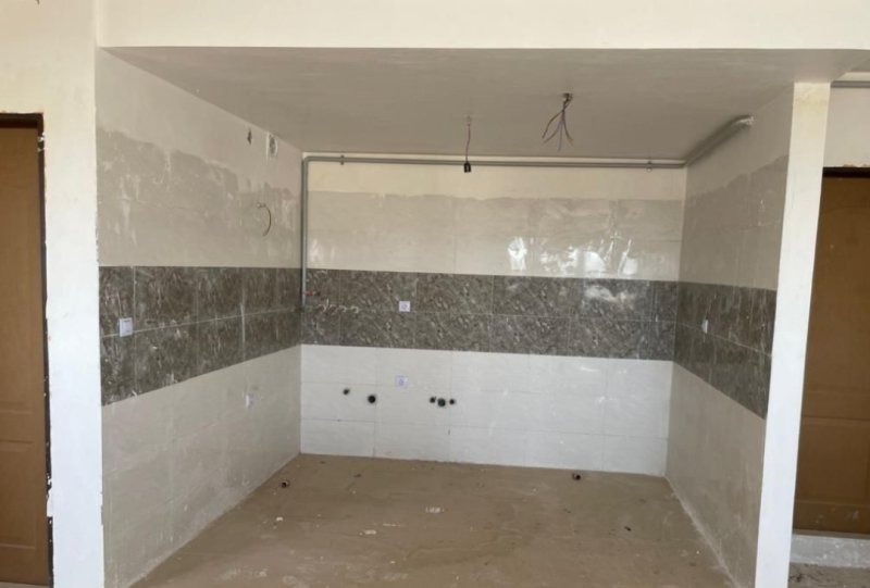 آپارتمان 84 متری دو خوابه در فاز 6 پرند
