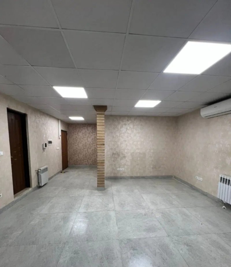 اداری 44 متری در خیابان بوعلی همدان14807941360