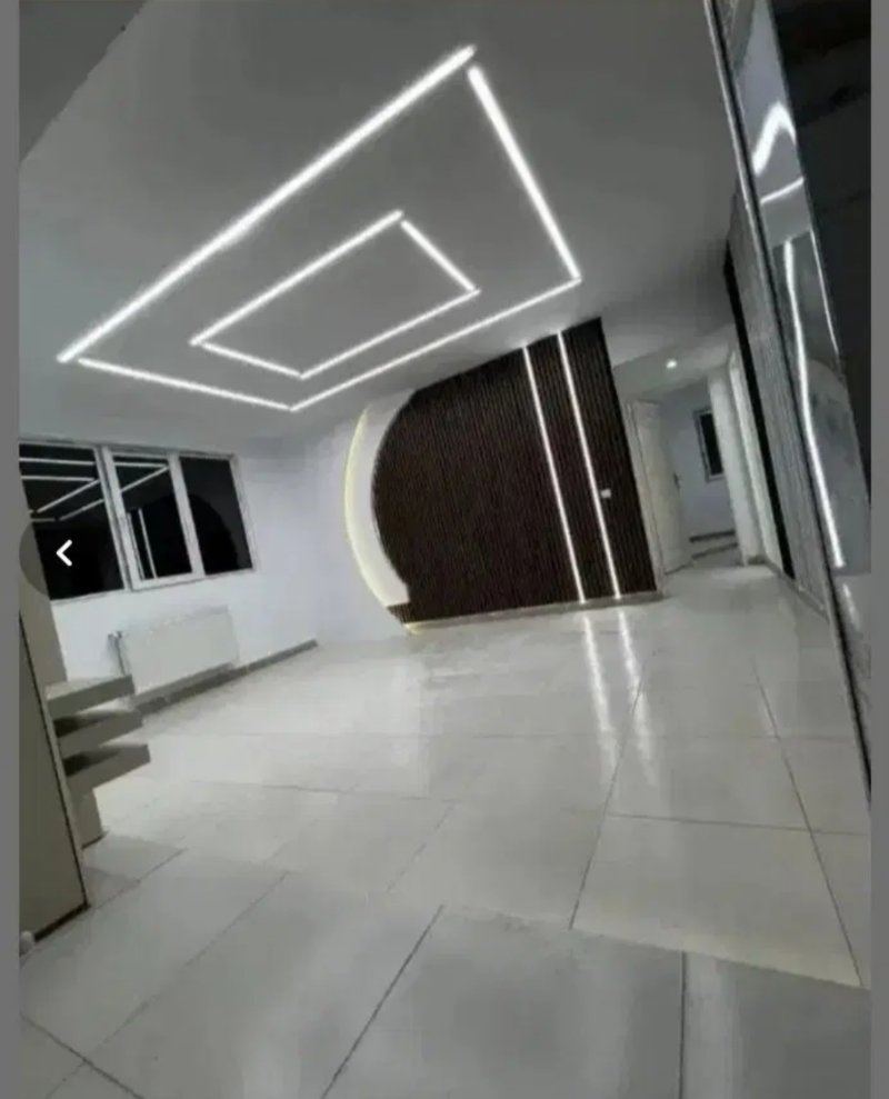 آپارتمان 84 متری دو خوابه در فاز 6 پرند14808241368