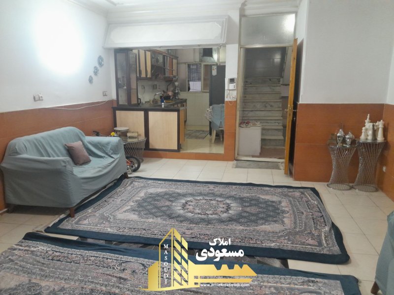 آپارتمان 90 متری دو خوابه در امیریه شهریار14814841428