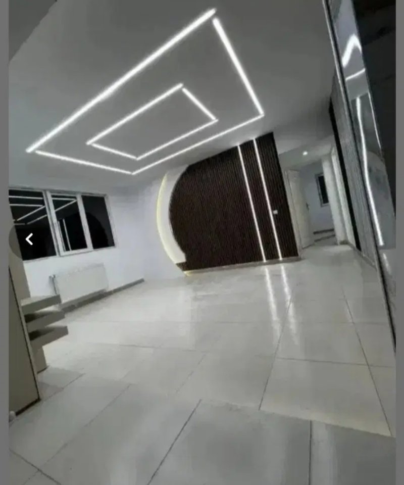 آپارتمان 84 متری دو خوابه در فاز 6 پرند14819241472