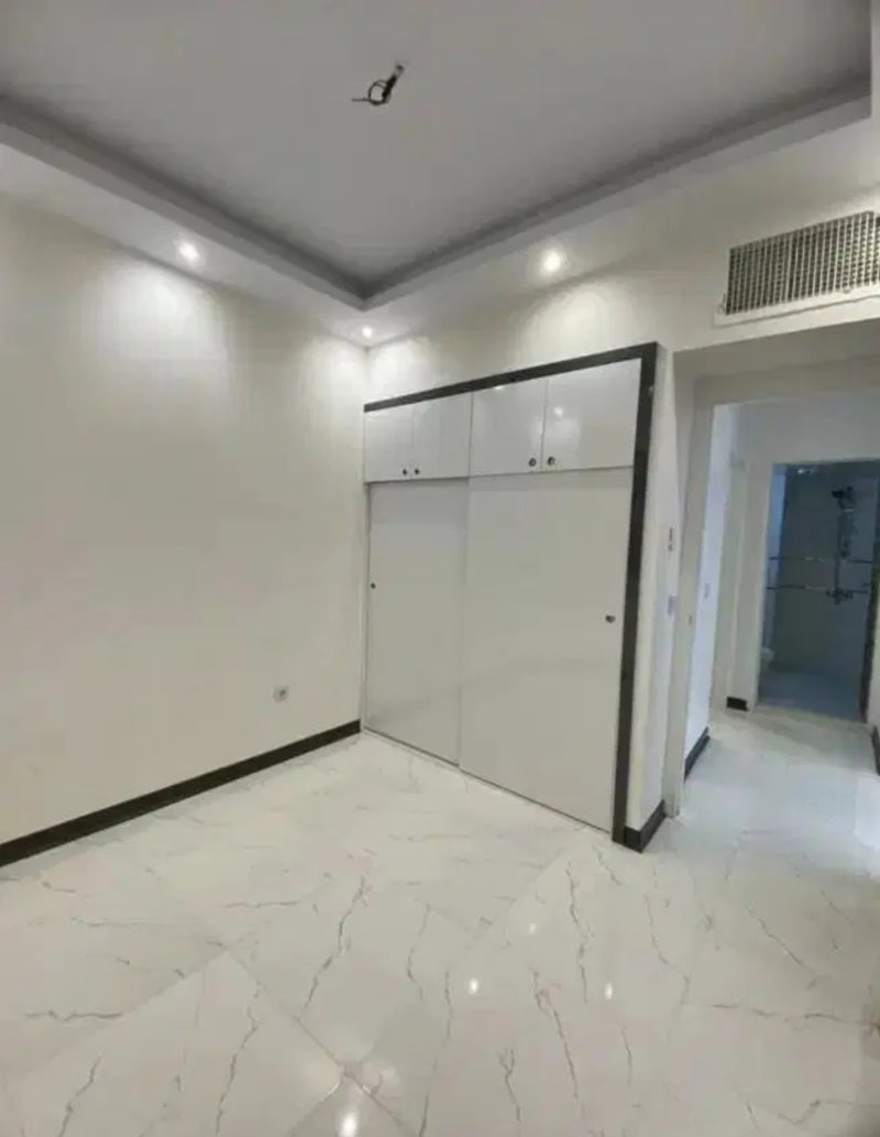 آپارتمان 84 متری دو خوابه در فاز 6 پرند