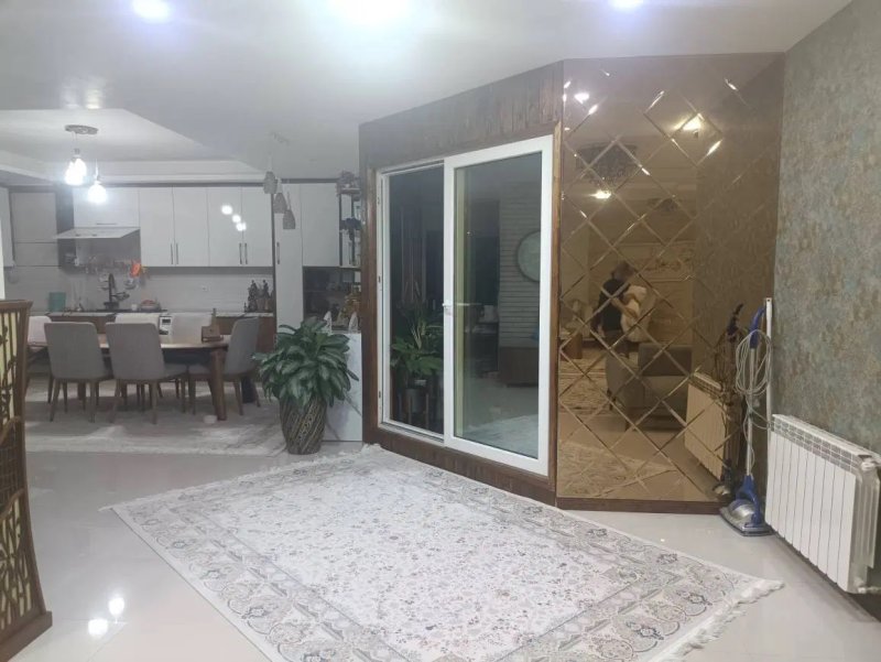 آپارتمان 205 متری سه خوابه در خیابان جویبار قائم شهر14825341554