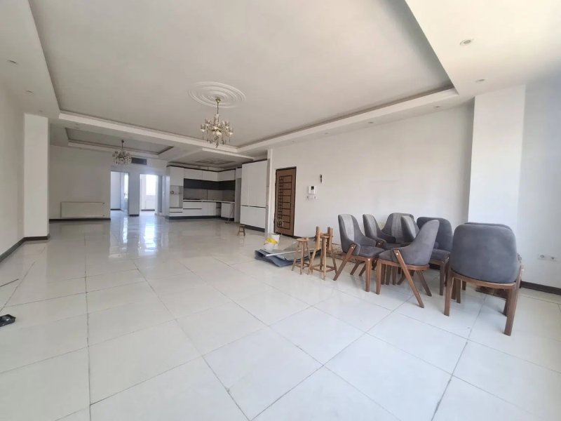 آپارتمان 125 متری دو خوابه در فاز 1 پرند14828241580
