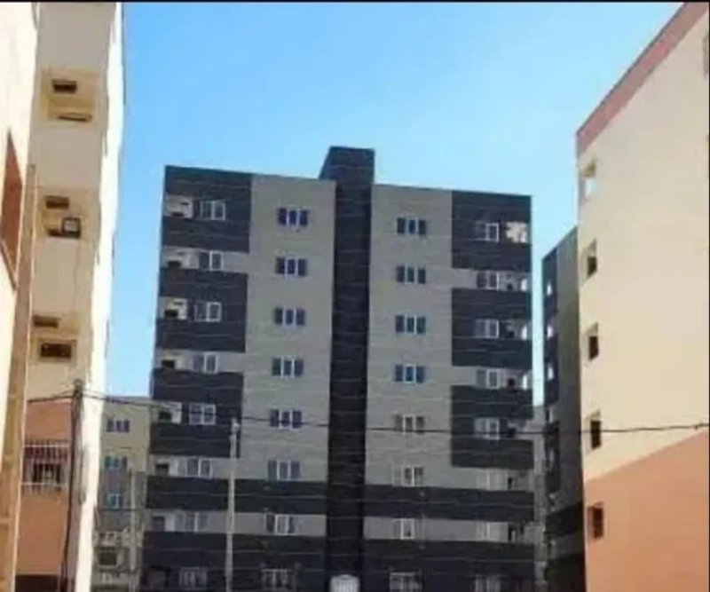 آپارتمان 84 متری دو خوابه در فاز 6 پرند14829041596