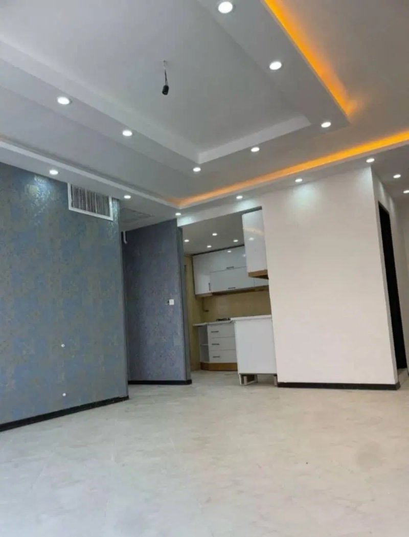 آپارتمان 82 متری یک خوابه در فاز 6 پرند14832041650