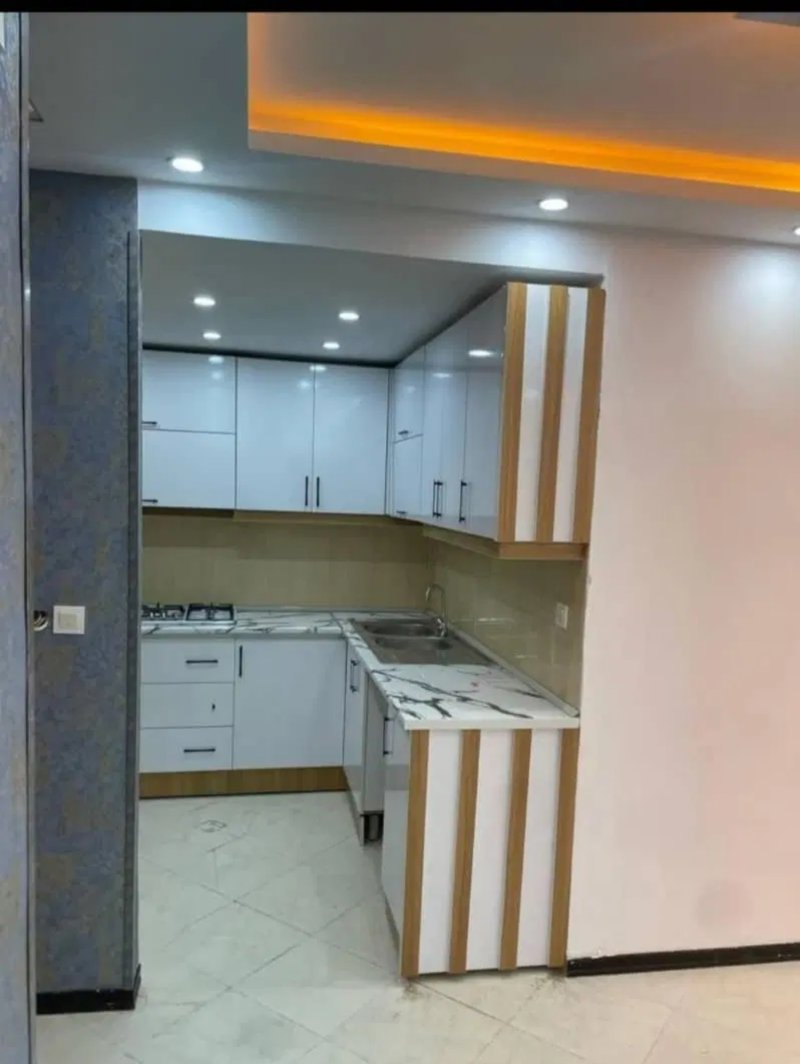 آپارتمان 82 متری یک خوابه در فاز 6 پرند14832041652