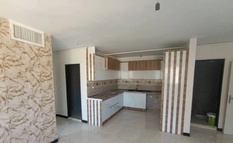 آپارتمان 83 متری دو خوابه در فاز 6 پرند14842241758