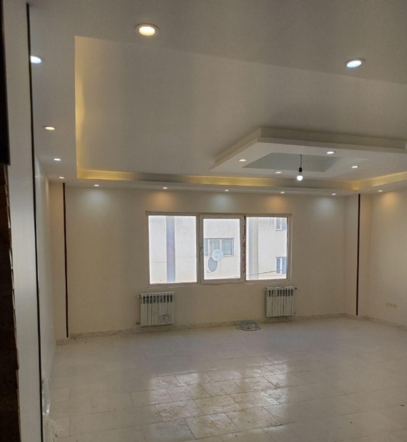 آپارتمان 84 متری دو خوابه در فاز 6 پرند14842341762