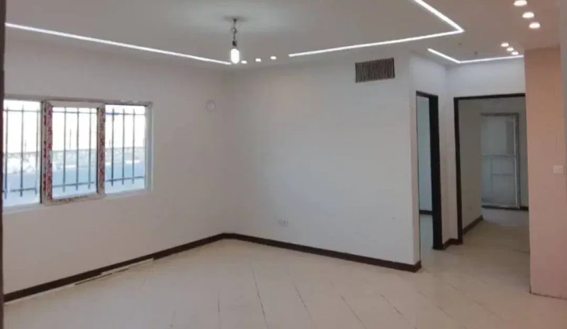 آپارتمان 83 متری دو خوابه در فاز 6 پرند