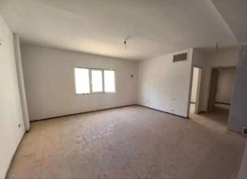 آپارتمان 75 متری دو خوابه در فاز 6 پرند14842741770