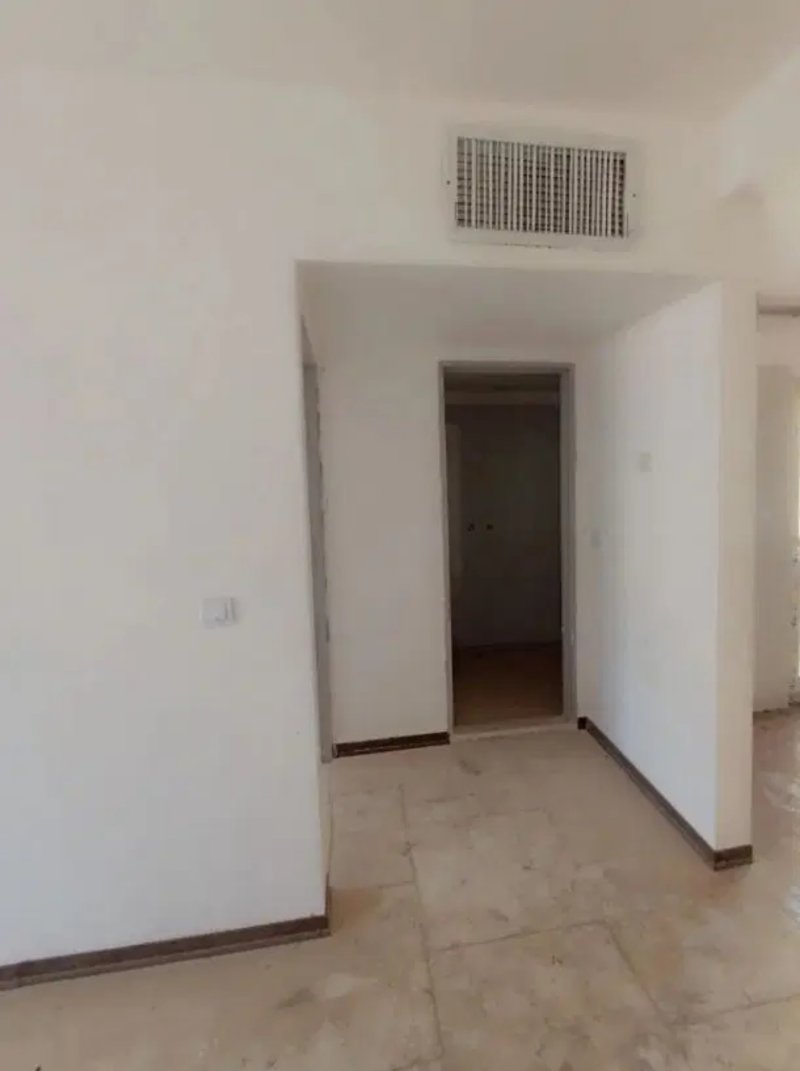 آپارتمان 60 متری یک خوابه در فاز 6 پرند14843441794