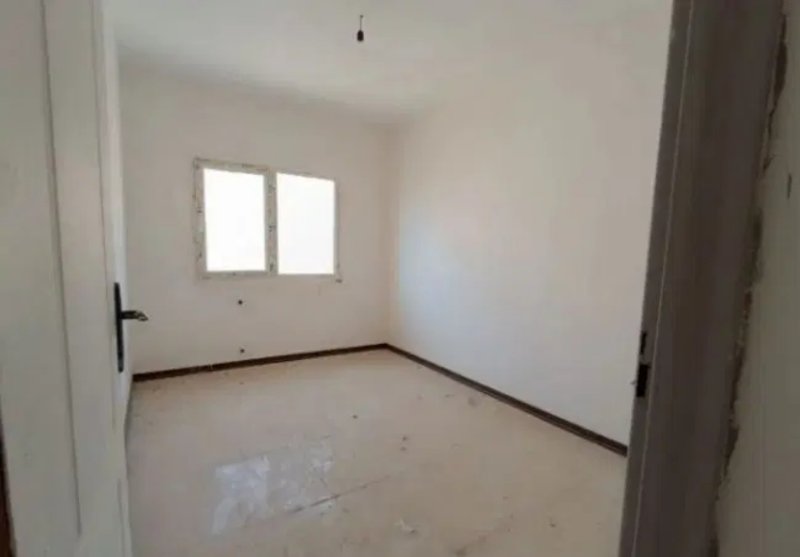 آپارتمان 60 متری یک خوابه در فاز 6 پرند14843441795