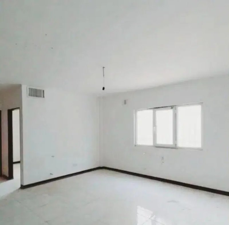 آپارتمان 84 متری دو خوابه در فاز 6 پرند14843941814