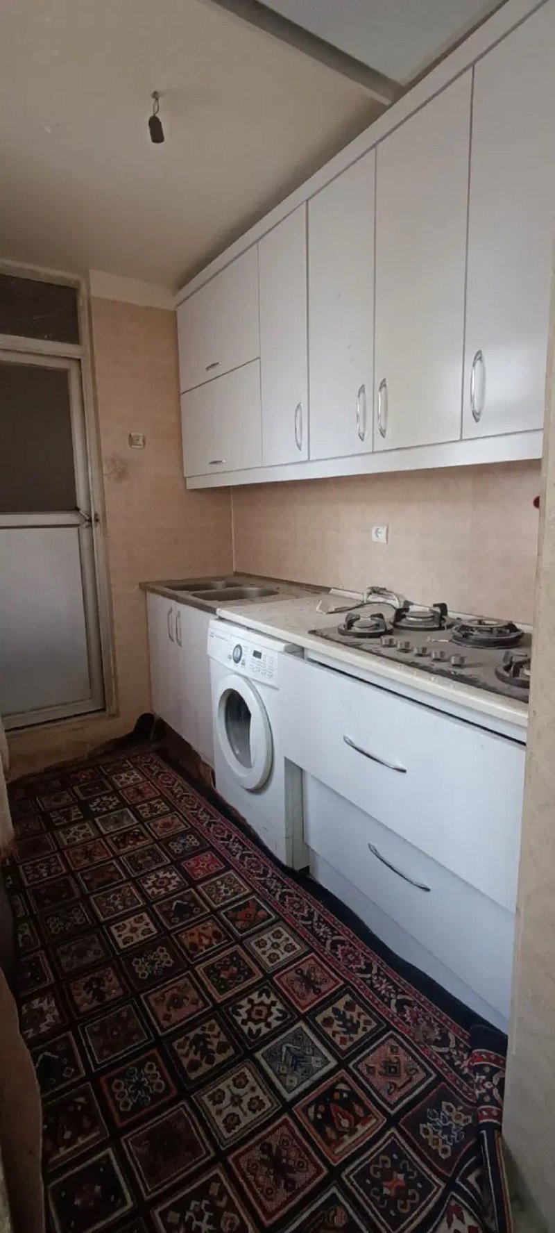 خانه 60 متری چهارخوابه در شیوا تهران14846641821