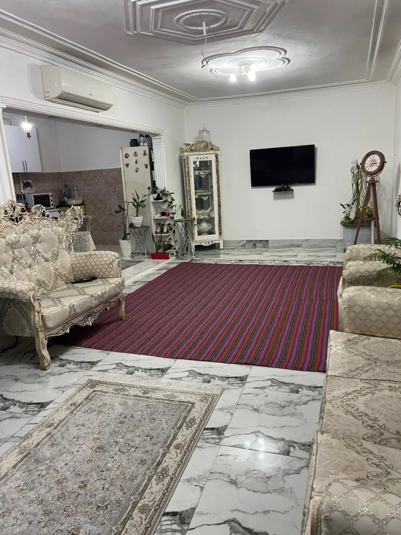 خانه 144 متری دو خوابه در خیابان طالقانی رشت