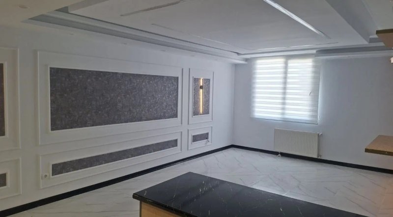 آپارتمان 84 متری دو خوابه در فاز 6 پرند