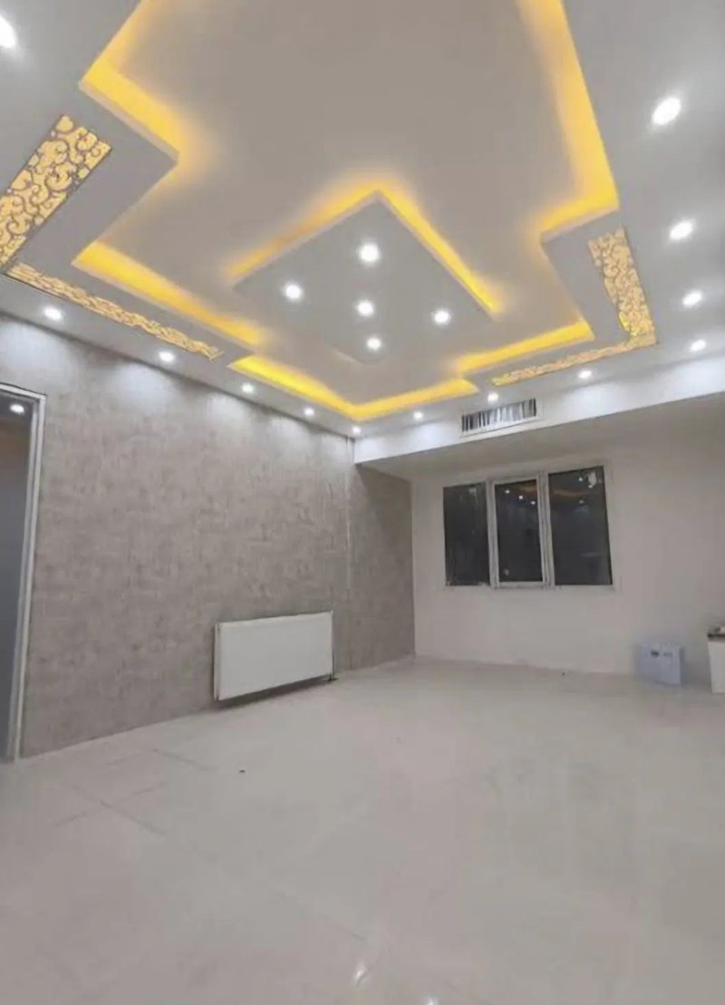 آپارتمان 84 متری دو خوابه در فاز 6 پرند