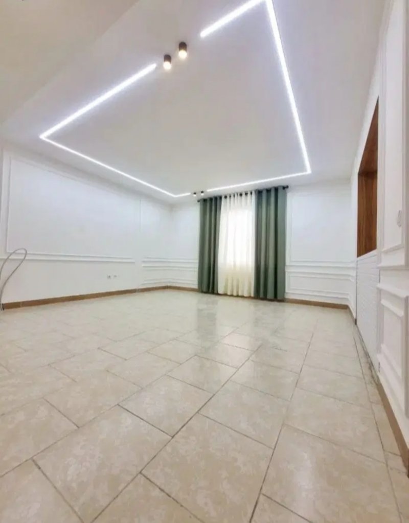 آپارتمان 84 متری دو خوابه در فاز 6 پرند14854041910