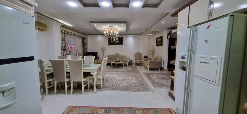 آپارتمان 103 متری دو خوابه در میدان توشیبا رشت14857641933