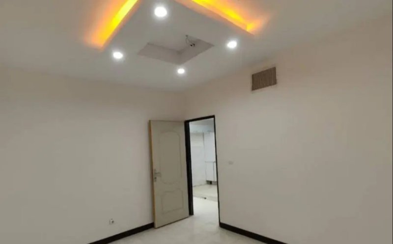 آپارتمان 65 متری یک خوابه در فاز 6 پرند